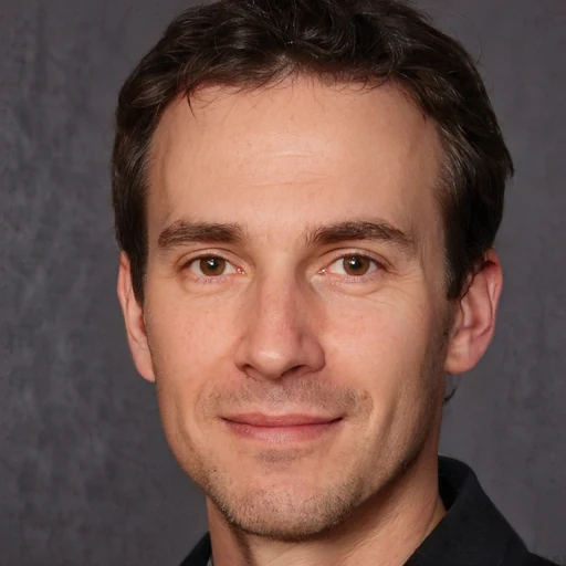 Sebastian B.